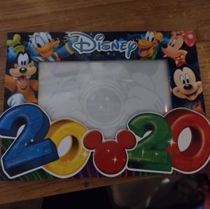 Disney 2020 Frame